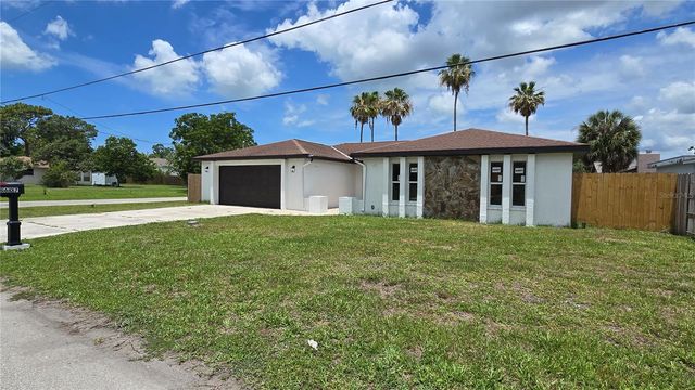 8607 LONGBOAT LANE, Hudson, FL 34667