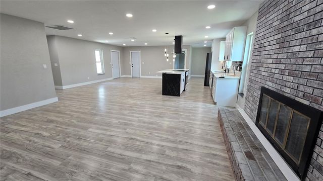 8607 LONGBOAT LANE, Hudson, FL 34667