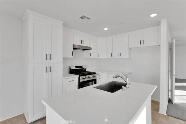 10158 Kemper Avenue, Adelanto, CA 92301