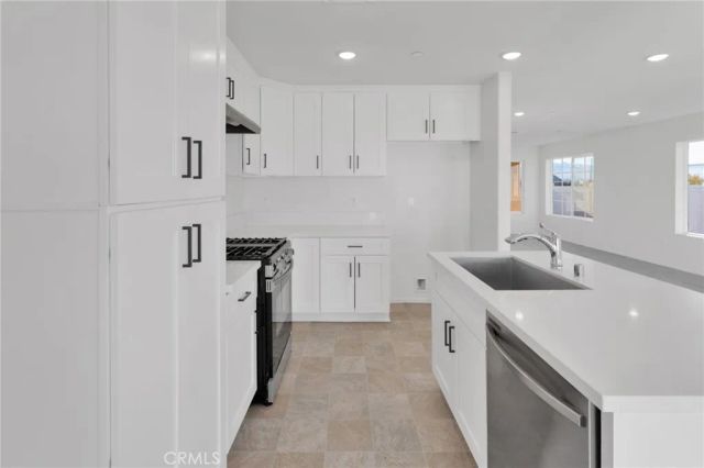 10158 Kemper Avenue, Adelanto, CA 92301