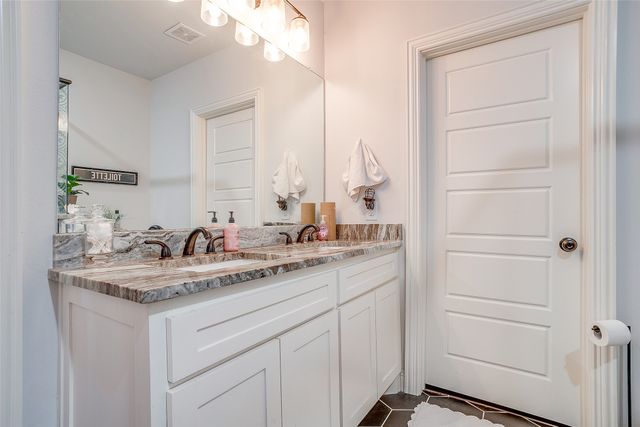 4920 Shining Star Trail, Rio Vista, TX 76093