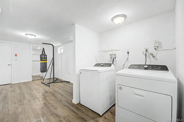 545 7th Avenue, New Hyde Park, NY 11040