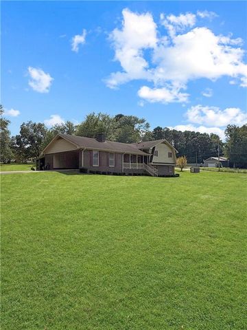 3415 Spot Road, Cumming, GA 30040
