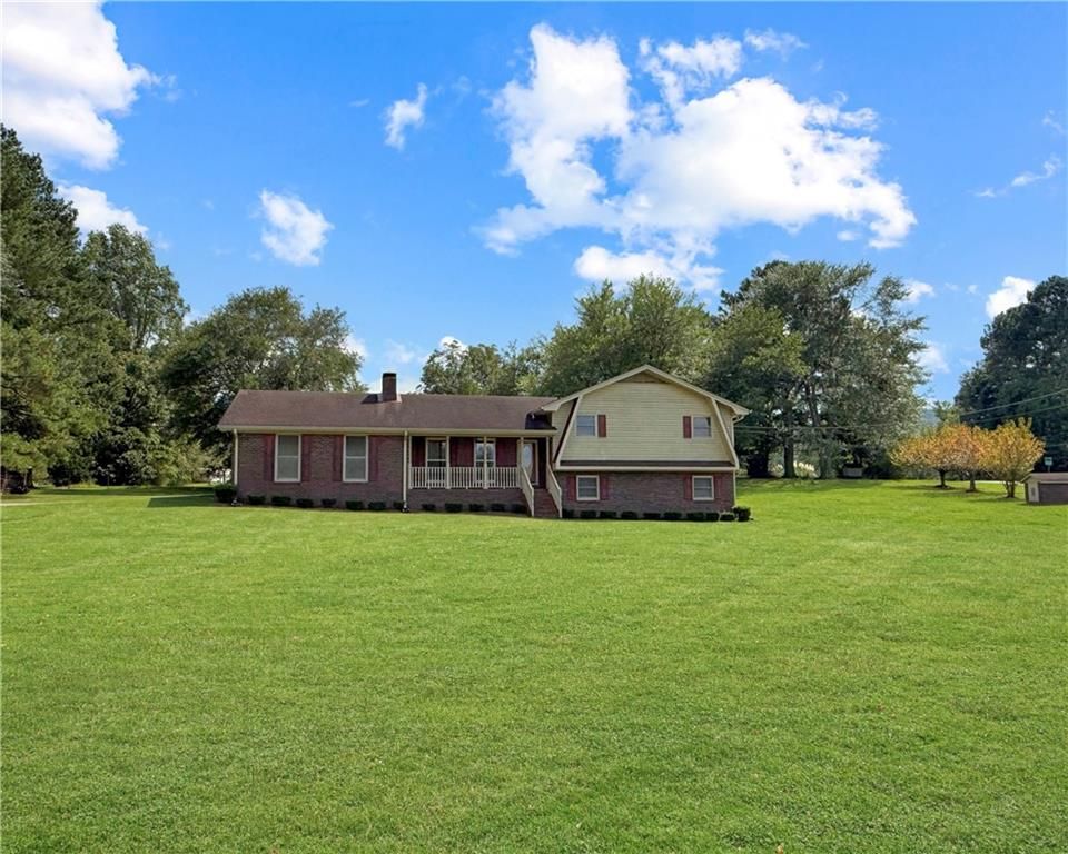 3415 Spot Road, Cumming, GA 30040