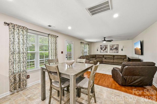 127 Elrosa Road, Mooresville, NC 28115