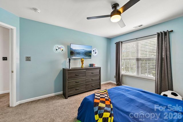 127 Elrosa Road, Mooresville, NC 28115