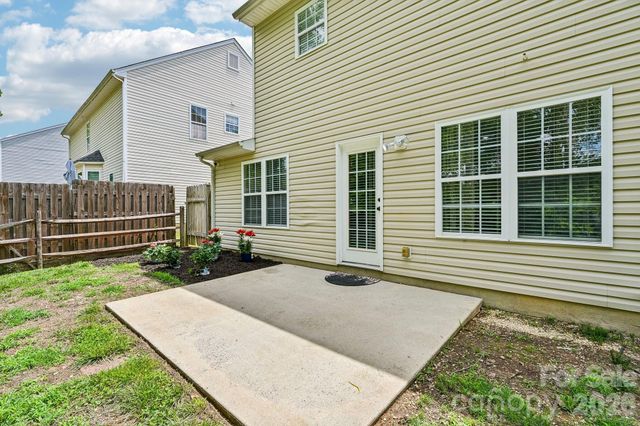 127 Elrosa Road, Mooresville, NC 28115