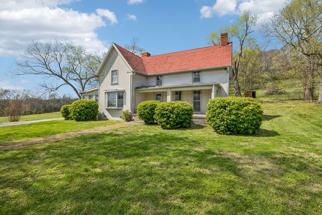 5497 Carters Creek Pike, Thompsons Station, TN 37179