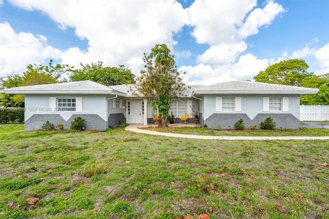 3206 NW 89th Ter, Coral Springs, FL 33065