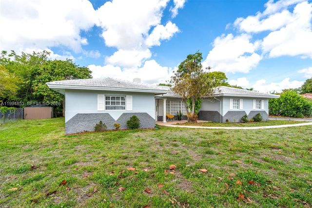 3206 NW 89th Ter, Coral Springs, FL 33065