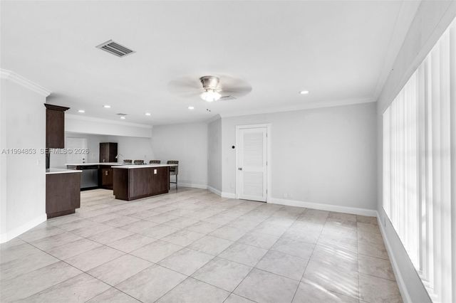 3206 NW 89th Ter, Coral Springs, FL 33065