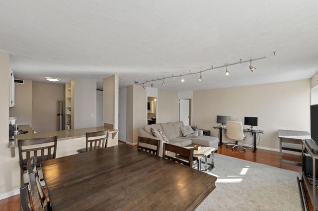 19 S 1st Street B1503, Minneapolis, MN 55401