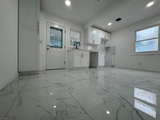 235 Windsor Ave, Westfield Town, NJ 07090