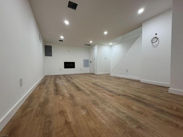 235 Windsor Ave, Westfield Town, NJ 07090