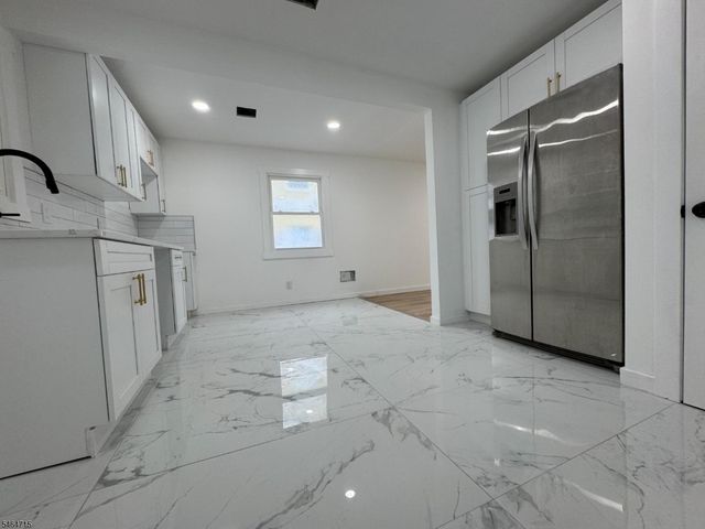 235 Windsor Ave, Westfield Town, NJ 07090