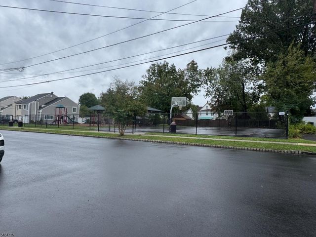 235 Windsor Ave, Westfield Town, NJ 07090