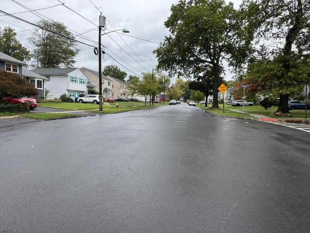 235 Windsor Ave, Westfield Town, NJ 07090
