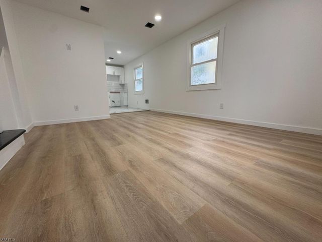235 Windsor Ave, Westfield Town, NJ 07090