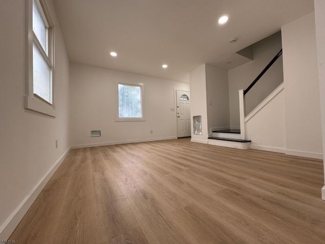 235 Windsor Ave, Westfield Town, NJ 07090