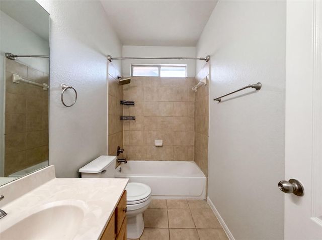 2404 Danciger LN, Cedar Park, TX 78613