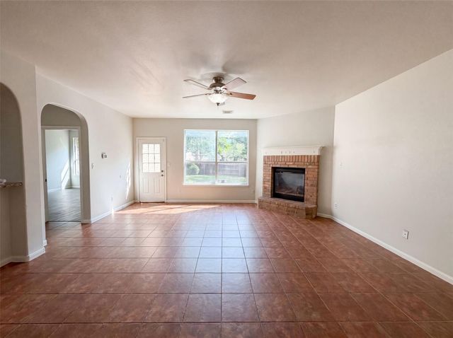 2404 Danciger LN, Cedar Park, TX 78613