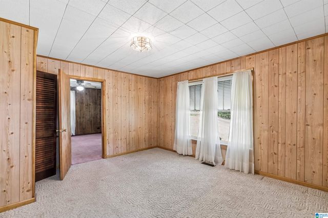 5950 RED HOLLOW ROAD, Birmingham, AL 35215