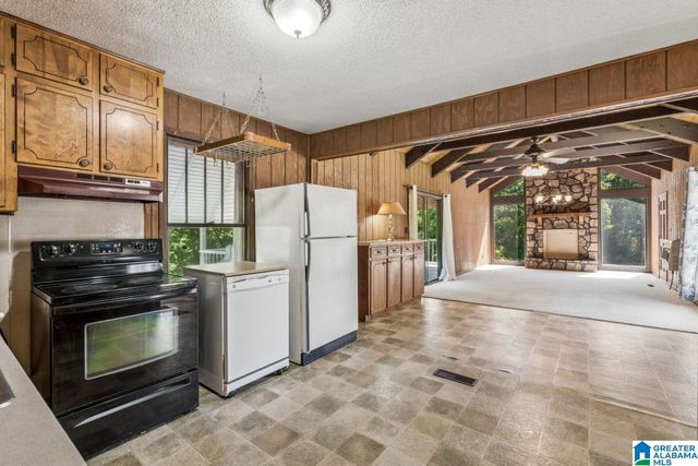 5950 RED HOLLOW ROAD, Birmingham, AL 35215