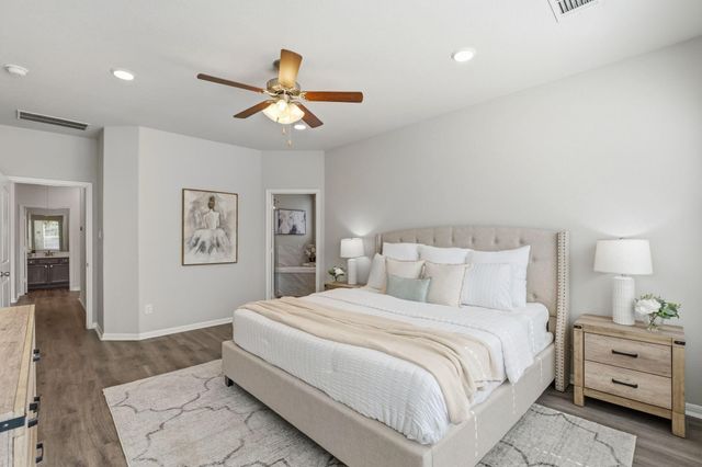 6919 Hayden Drive, Magnolia, TX 77354