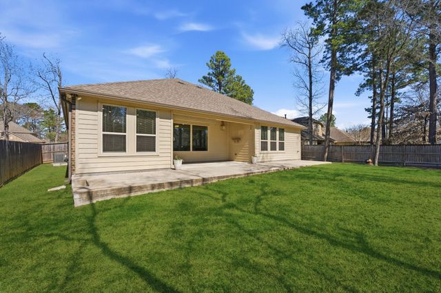 6919 Hayden Drive, Magnolia, TX 77354