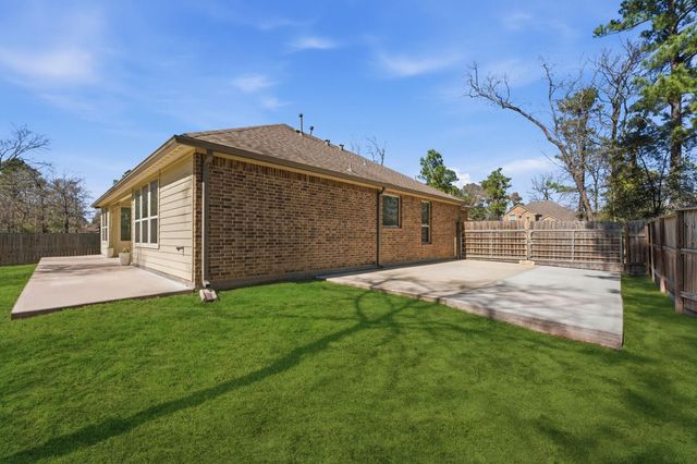 6919 Hayden Drive, Magnolia, TX 77354