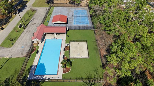 6919 Hayden Drive, Magnolia, TX 77354