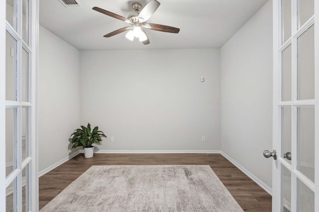 6919 Hayden Drive, Magnolia, TX 77354