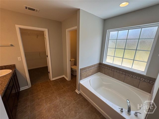 62 Clydesdale Court NE, Ludowici, GA 31316