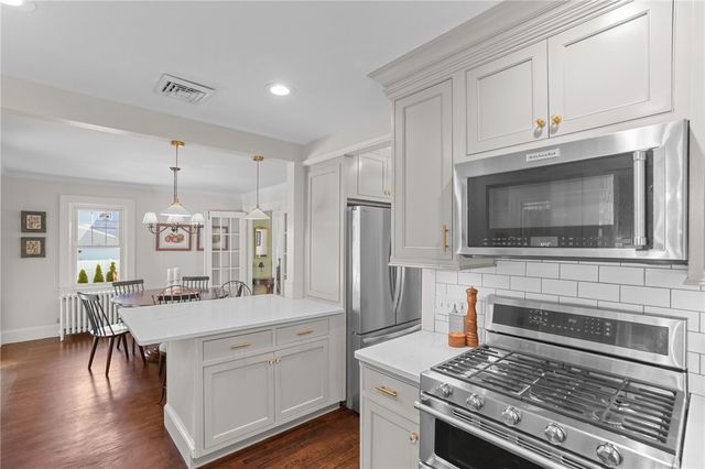 97 Cowesett Road, Warwick, RI 02886
