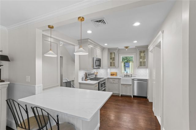 97 Cowesett Road, Warwick, RI 02886