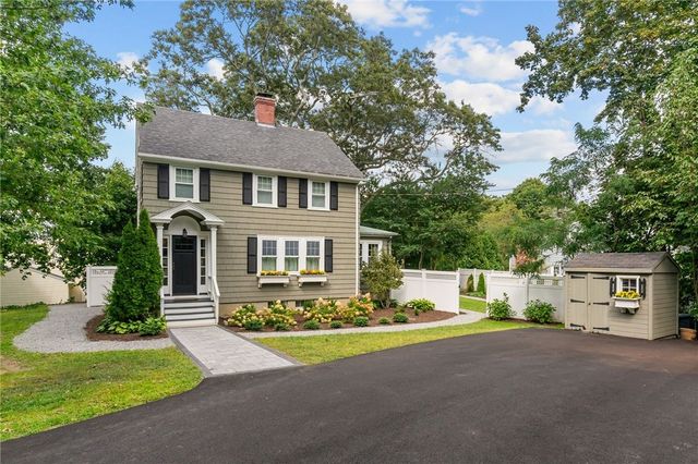 97 Cowesett Road, Warwick, RI 02886