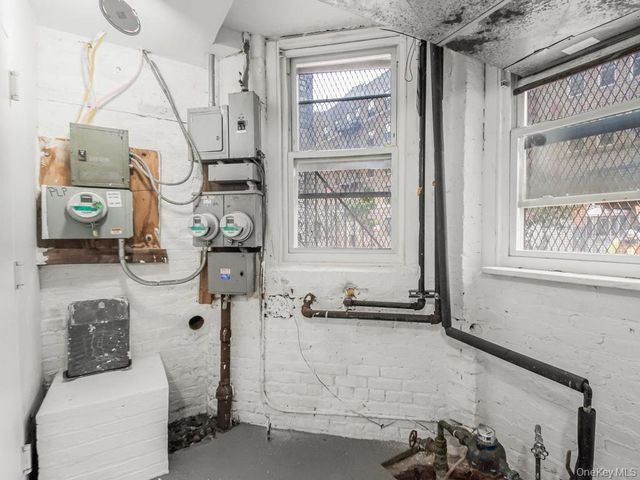 1893 Longfellow Avenue, Bronx, NY 10460
