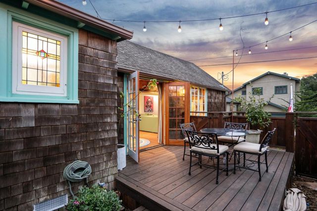 313 14th Street, Pacific Grove, CA 93950