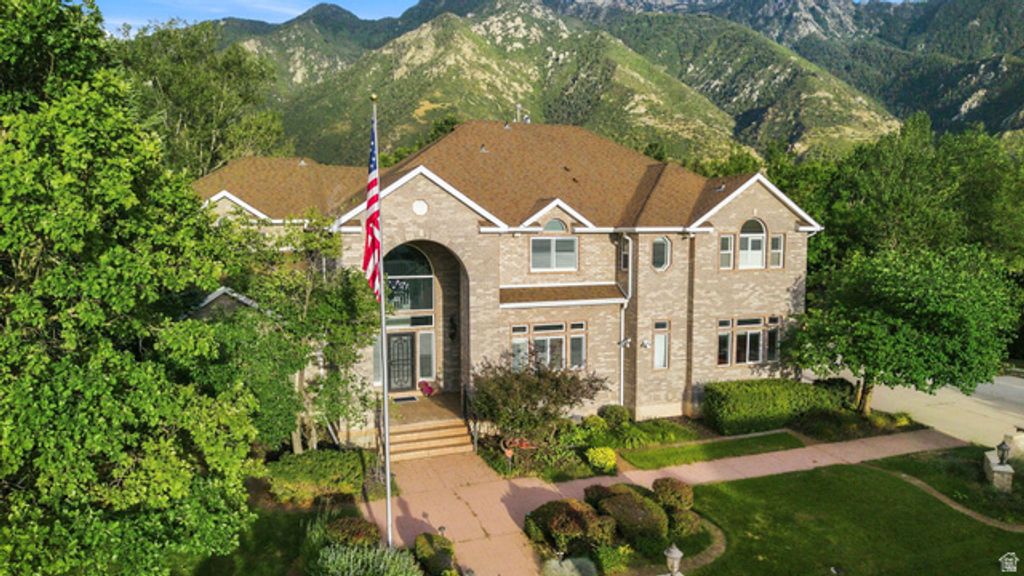 37 WANDERWOOD WAY, Sandy, UT 84092 — exterior
