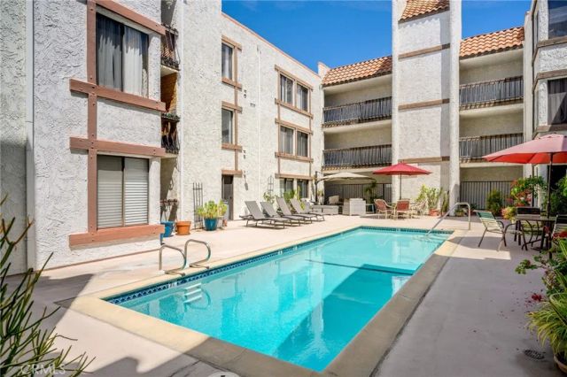 515 N Jackson Street 206, Glendale, CA 91206