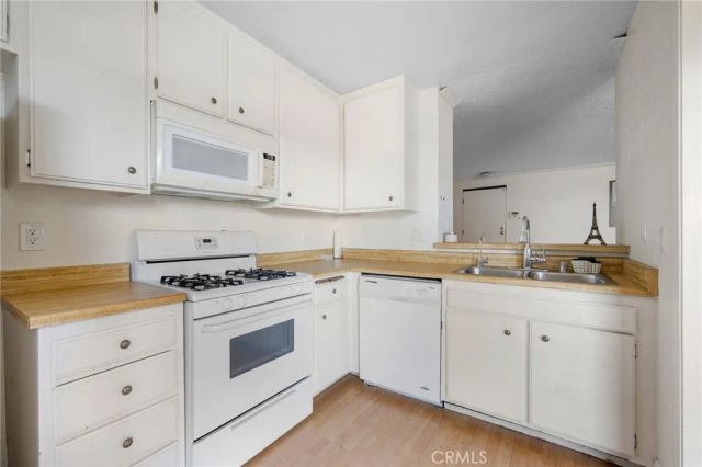 515 N Jackson Street 206, Glendale, CA 91206