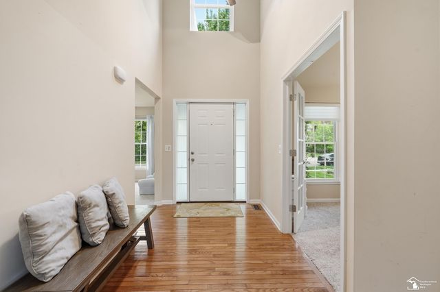 8437 Parkridge Drive, Dexter, MI 48130