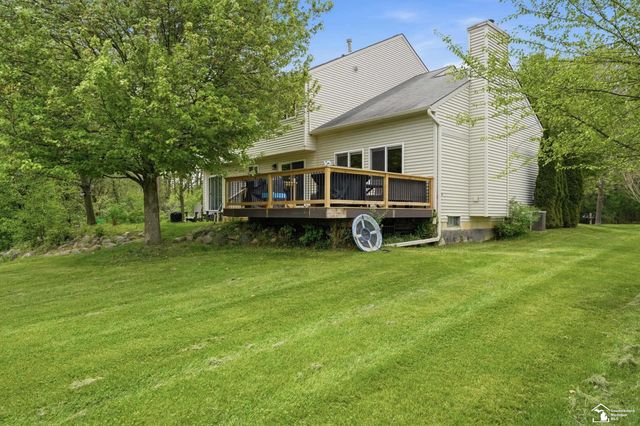 8437 Parkridge Drive, Dexter, MI 48130