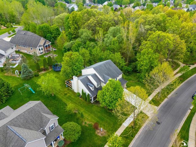 8437 Parkridge Drive, Dexter, MI 48130