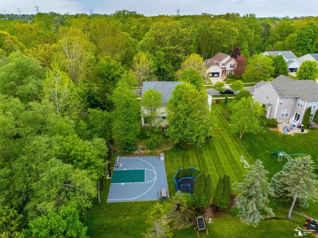 8437 Parkridge Drive, Dexter, MI 48130