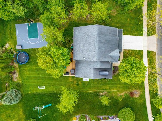 8437 Parkridge Drive, Dexter, MI 48130
