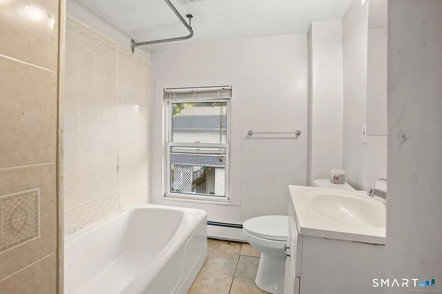 25 Pleasant Street, Ansonia, CT 06401