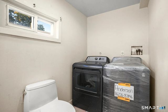 25 Pleasant Street, Ansonia, CT 06401