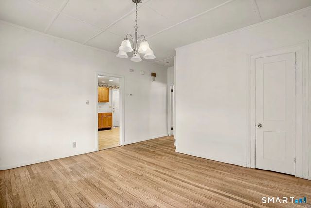 25 Pleasant Street, Ansonia, CT 06401