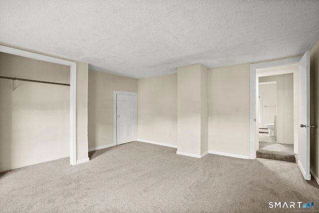 25 Pleasant Street, Ansonia, CT 06401